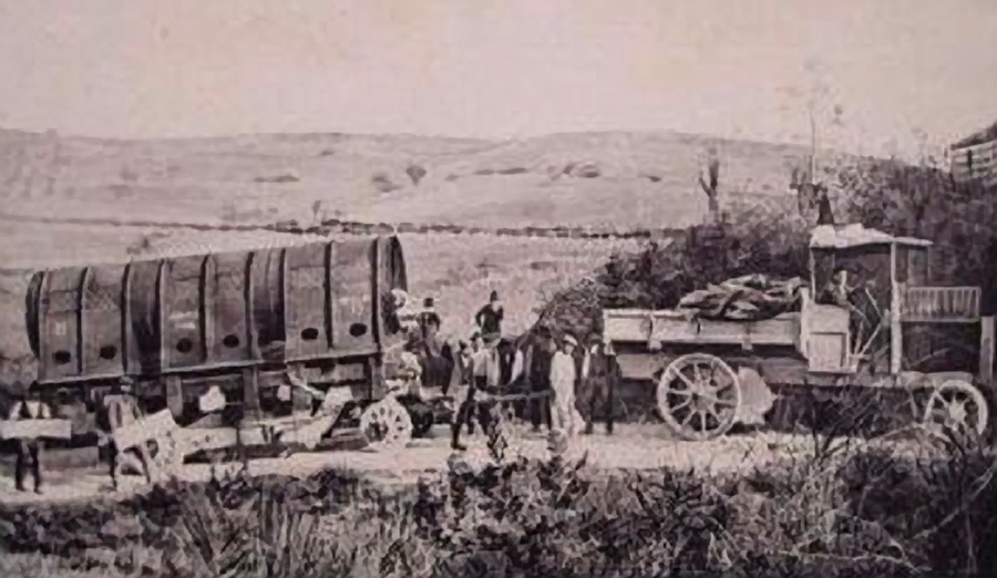 Trasporto della prima condotta forzata, costruita dalle Officine Bosco di Terni
