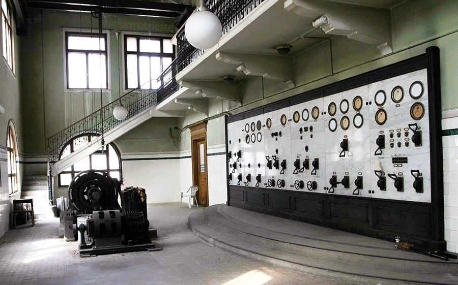 Sottostazione elettrica del Porto Vecchio Trieste (interno)