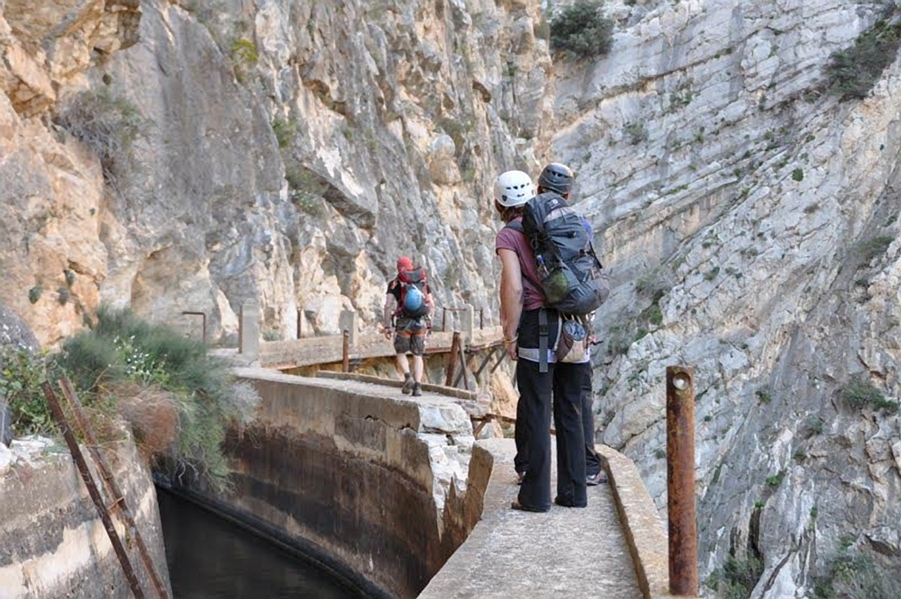 Un tratto del Caminito con il canale