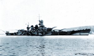 https://upload.wikimedia.org/wikipedia/commons/0/05/Battleship_Roma.jpeg