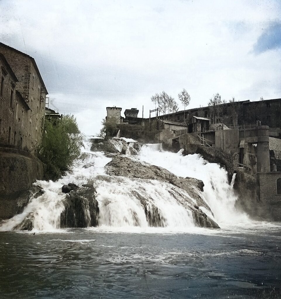 Isola Liri - Cascata con i mulini