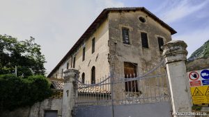 L'ingresso